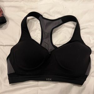 Victoria’s Secret sports bra 36 C